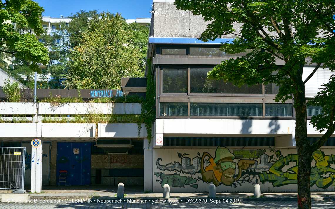 04.09.2019 - Einkaufs- und Wohnzentrum Quiddestraße in Neuperlach